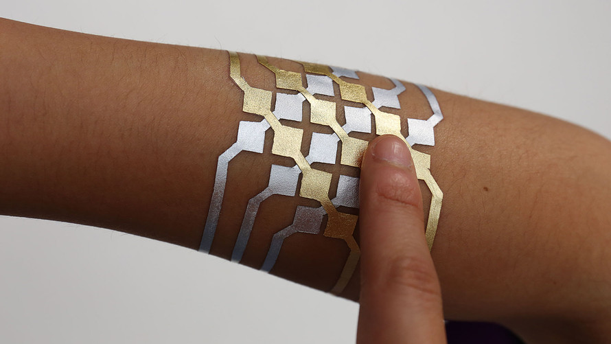 Les tatouages électroniques quand l'innovation se dessine sur notre peau